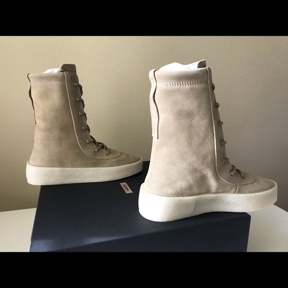 YEEZY SEASON 4 Crepe Boot Taupe SIZE 40